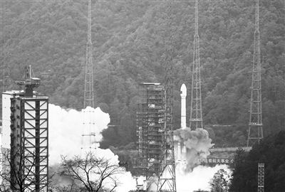 世纪登陆：我国成功发射两颗北斗导航卫星